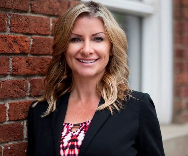 Shelly M Shumaker