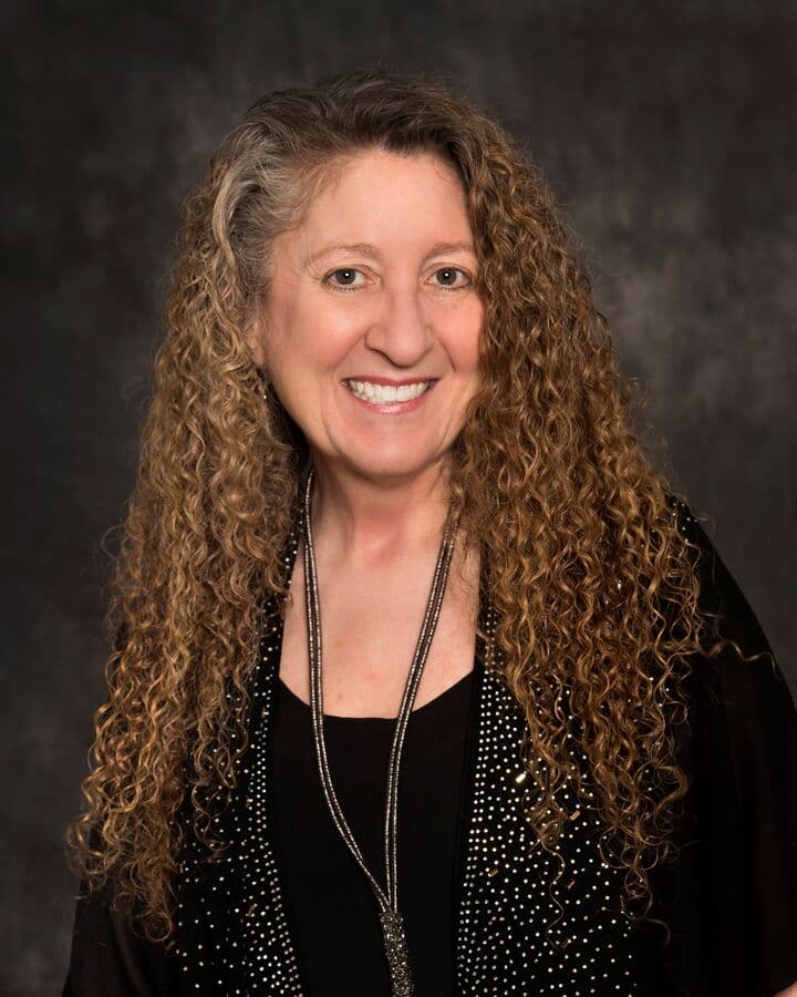 Cindi Knight